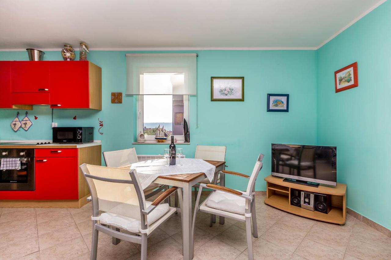 Apartamento Sunfun Čižići Exterior foto