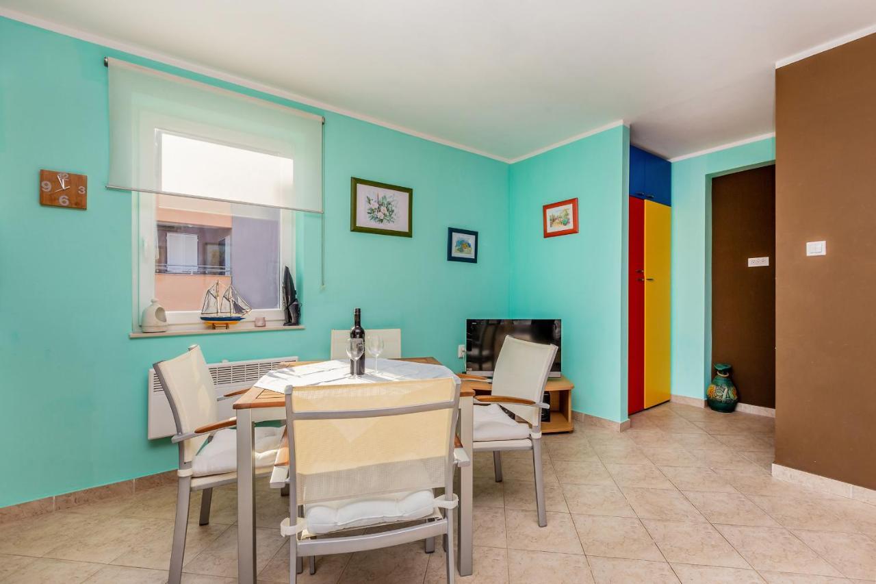 Apartamento Sunfun Čižići Exterior foto