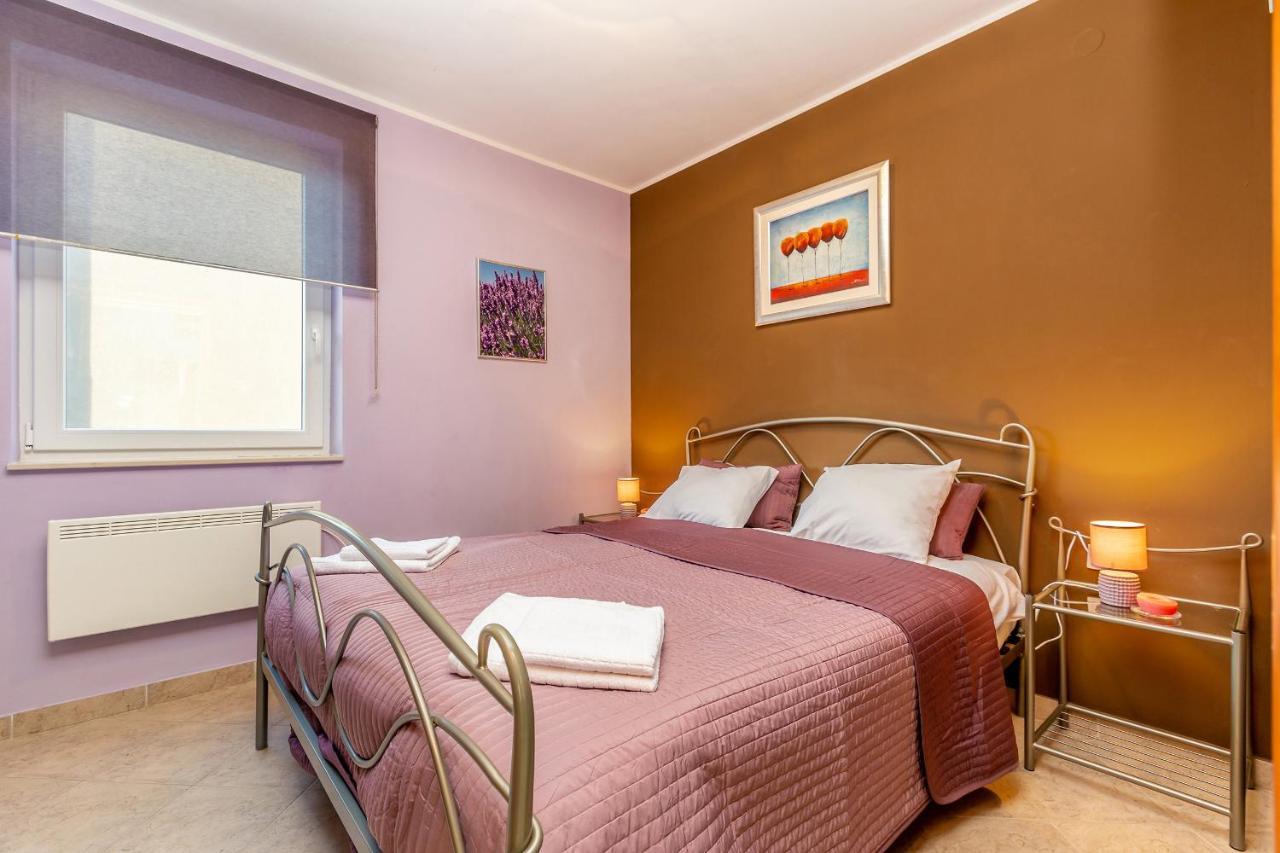 Apartamento Sunfun Čižići Exterior foto